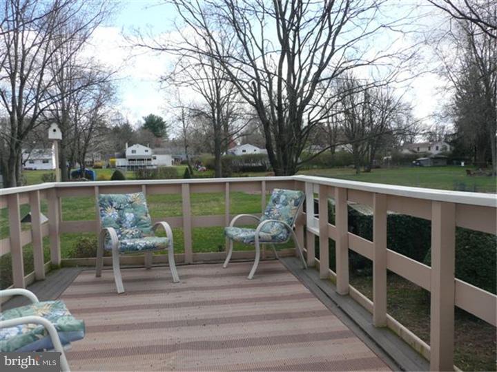 60 Pawnee Road Doylestown, PA 18901 - Photo 14 of 19 Deck