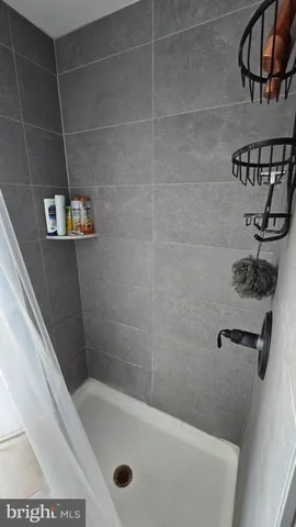 $315,000 | 121 South Marshall Street, Lancaster, PA 17602