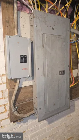 $315,000 | 121 South Marshall Street, Lancaster, PA 17602