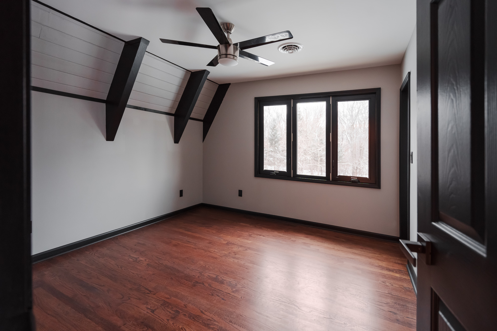 2574 East 259th Road Peru, IL 61354 - Photo 16 of 24 Gallery Image 16