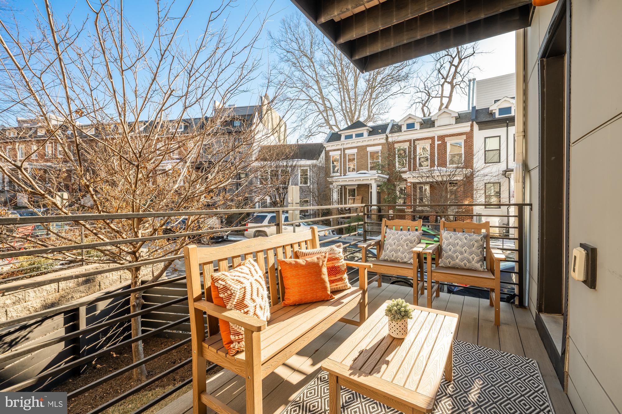 1415 Oak Street Northwest, Unit 102 Washington, DC 20010 - Photo 25 of 33