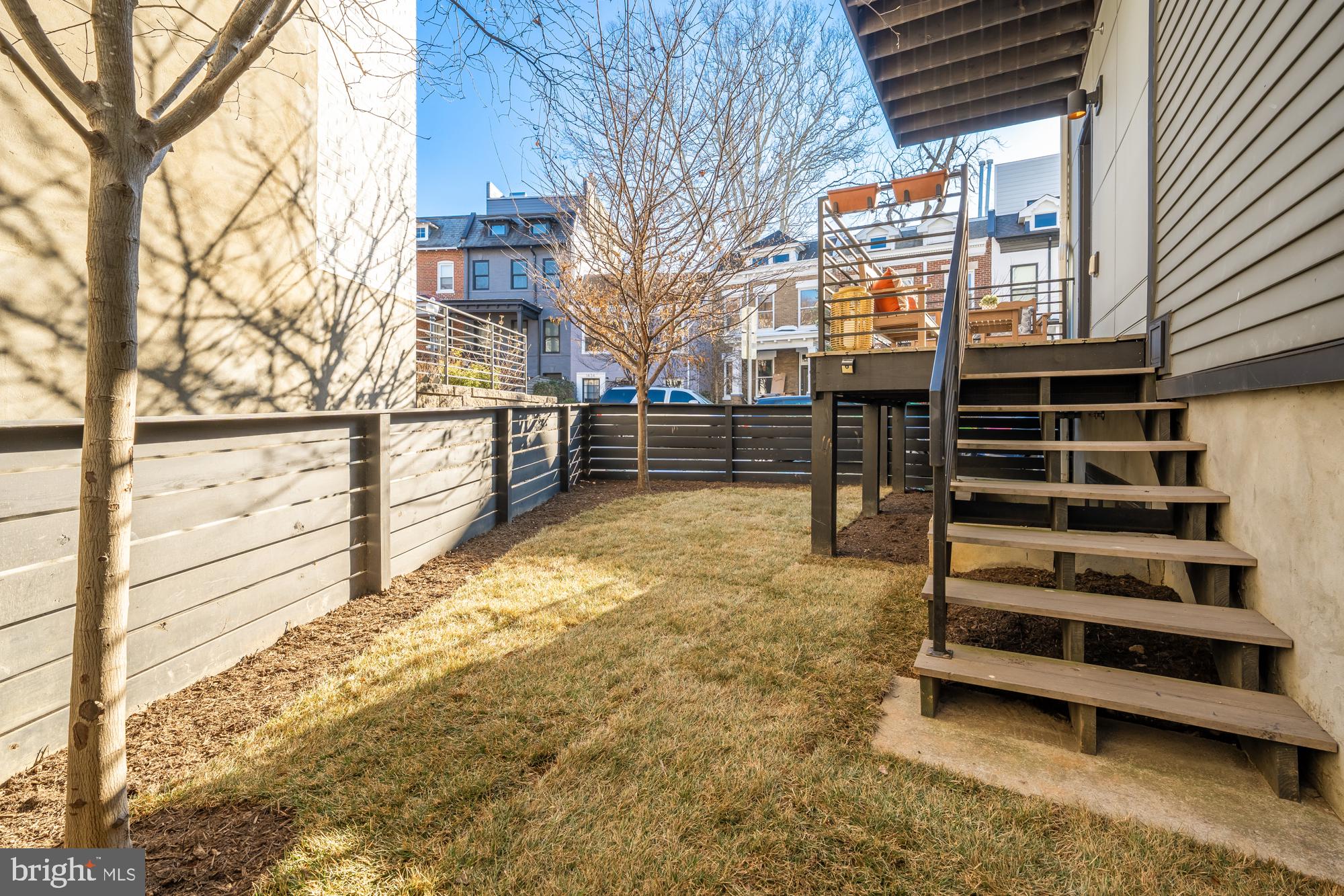 1415 Oak Street Northwest, Unit 102 Washington, DC 20010 - Photo 26 of 33