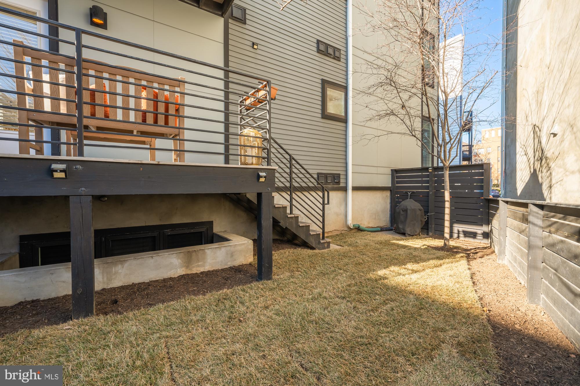 1415 Oak Street Northwest, Unit 102 Washington, DC 20010 - Photo 27 of 33