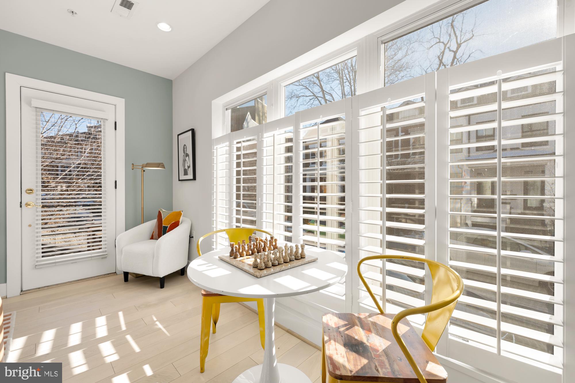 1415 Oak Street Northwest, Unit 102 Washington, DC 20010 - Photo 5 of 33