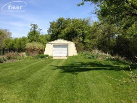 5182 North Henderson Road Davison, MI 48423 - Photo 12 of 14 20392433-11.JPG
