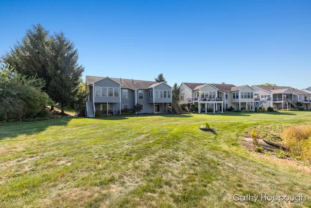 $425,000 | 5162 Hawk Hollow Drive East, Bath, MI 48808