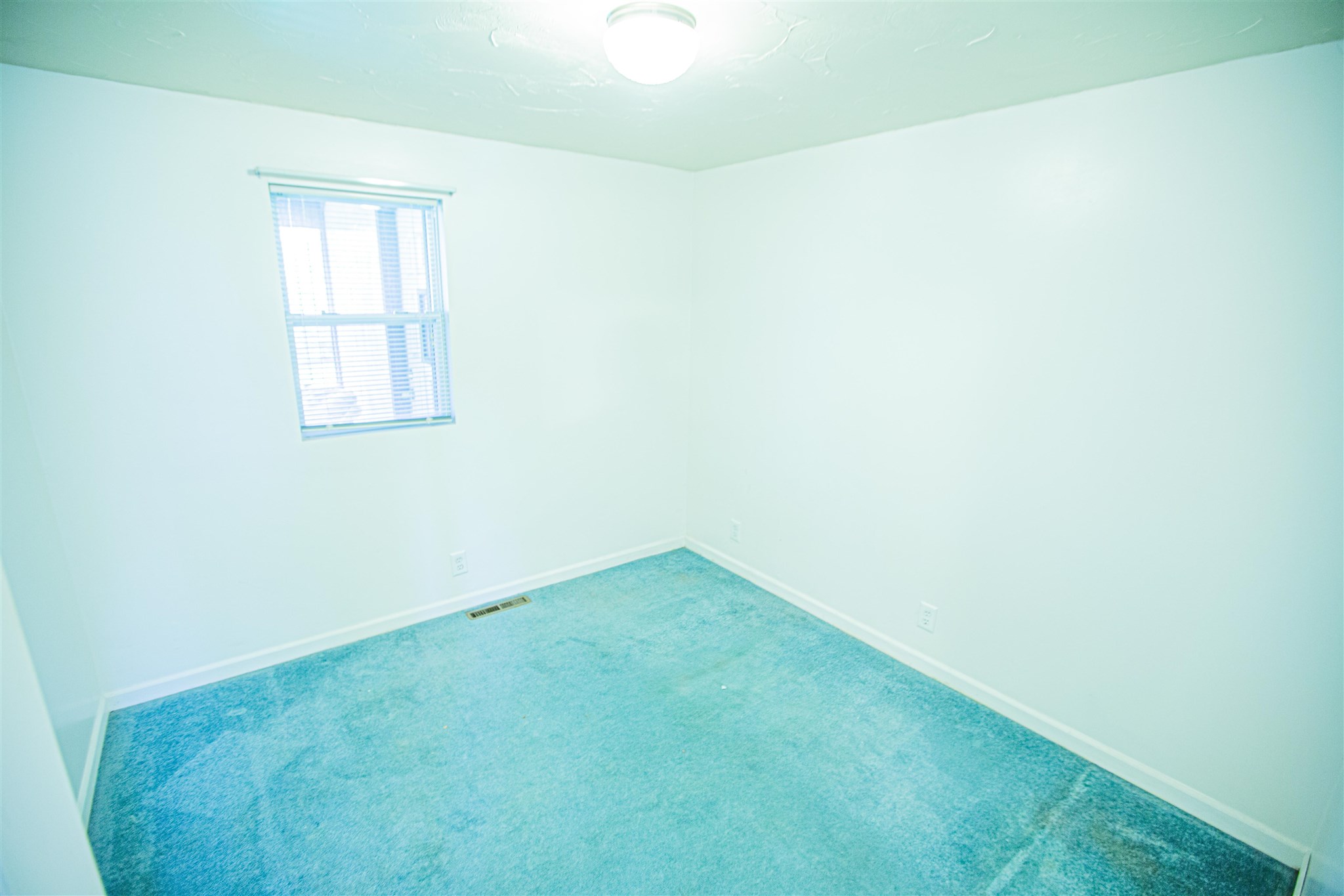 23435 Brick Road South Bend, IN 46628 - Photo 14 of 30 Gallery Image 14