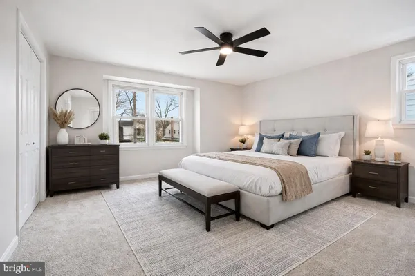 $384,990 | 412 Ohio Avenue, Folsom, PA 19033