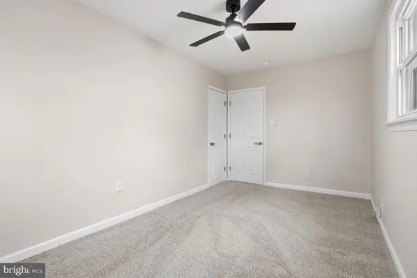 $384,990 | 412 Ohio Avenue, Folsom, PA 19033