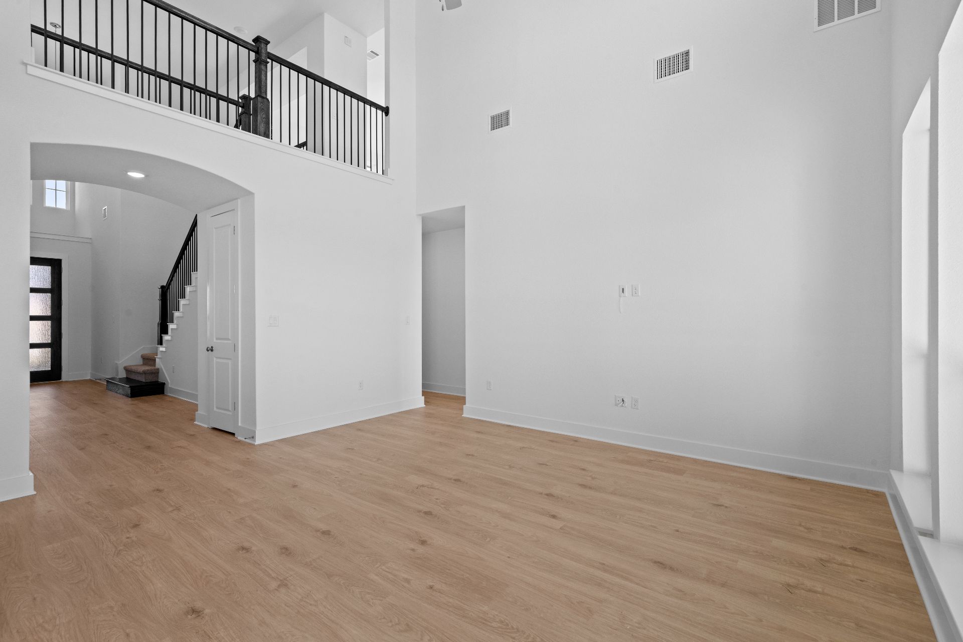 17413 Graces Path Pflugerville, TX 78660 - Photo 15 of 33 Family Room with soaring ceiling