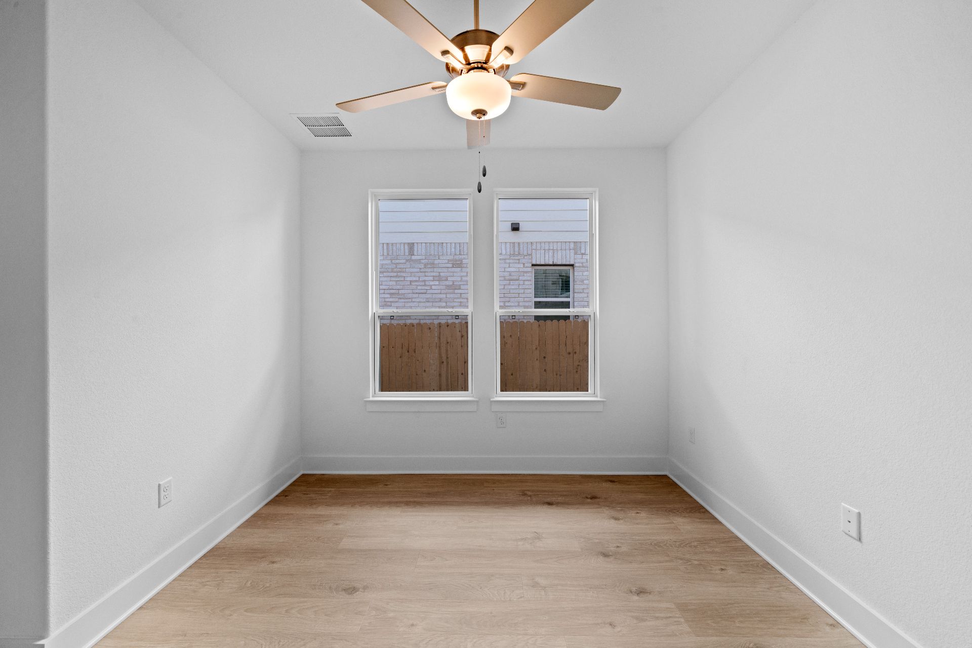 17413 Graces Path Pflugerville, TX 78660 - Photo 23 of 33 Study