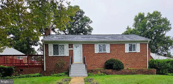 $3,950 | 7025 Strathmore Street, Falls Church, VA 22042