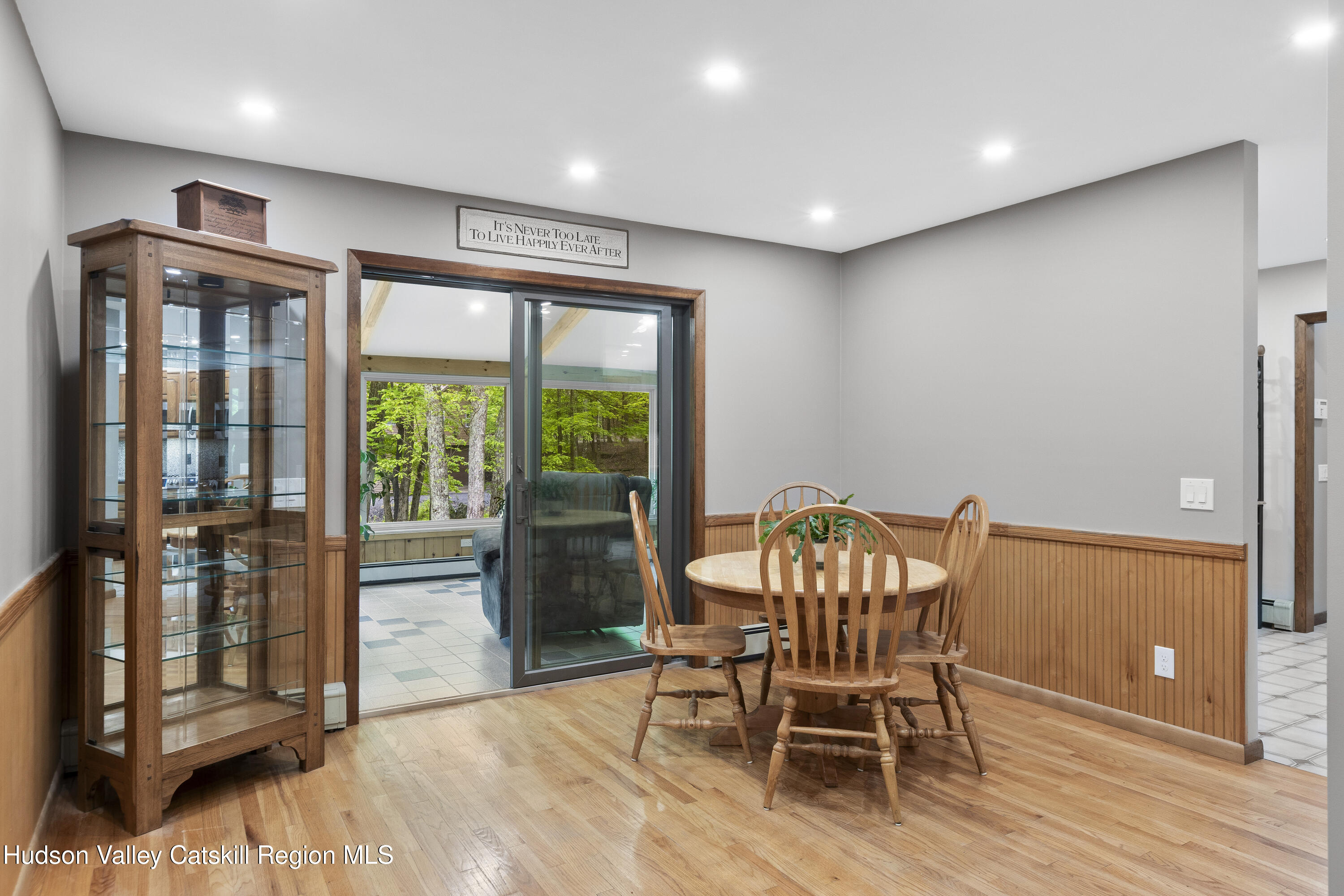 48 Deer Park Road Round Top, NY 12473 - Photo 8 of 33 16-ES6A6507