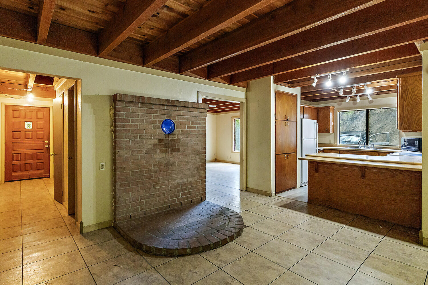 685 Jacksonville Reservoir Road Jacksonville, OR 97530 - Photo 23 of 49 21