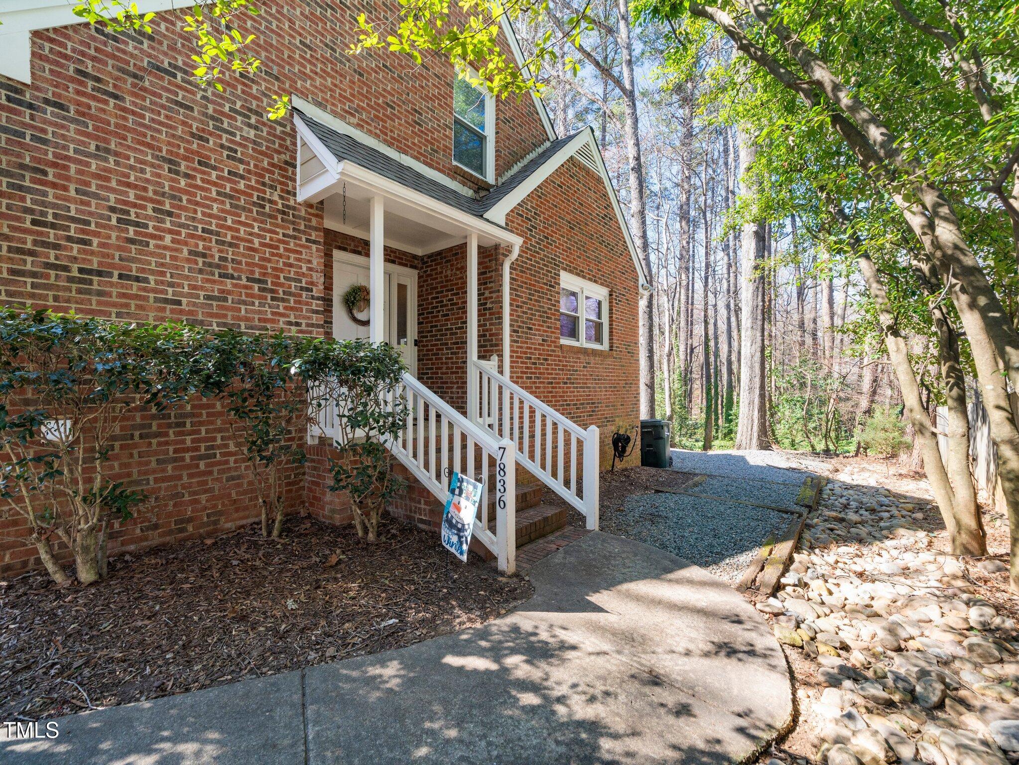 7836 Breckon Way Raleigh, NC 27615 - Photo 2 of 29 3-web-or-mls-7836 Breckon-3