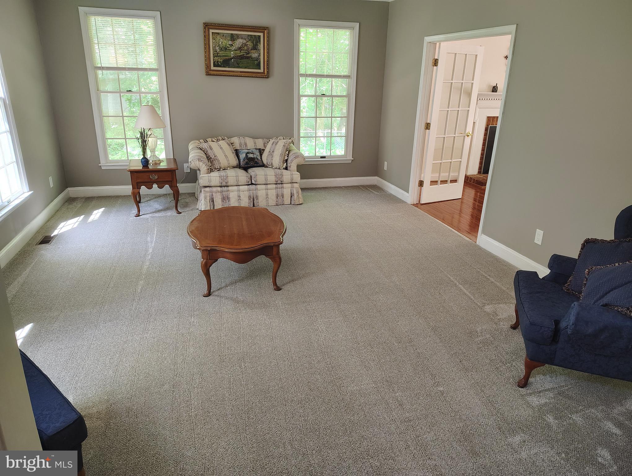 1711 Ritchie Highway Annapolis, MD 21409 - Photo 6 of 16 a living room with furniture and a large window