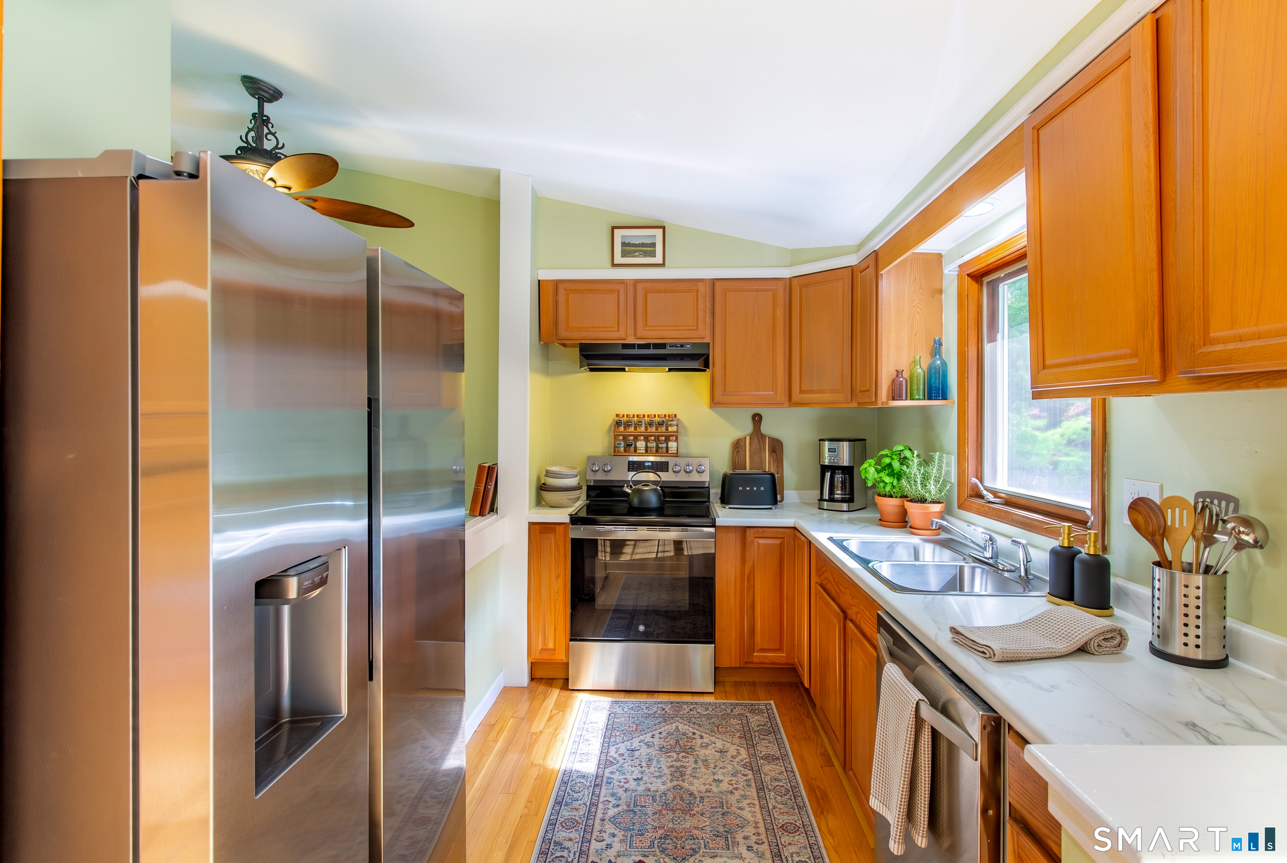 372 Crystal Lake Road Tolland, CT 06084 - Photo 15 of 27 Gallery Image 15