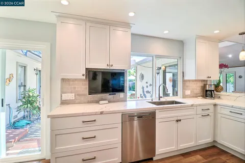 $2,100,000 | 3104 Kirby Lane, Walnut Creek, CA 94598