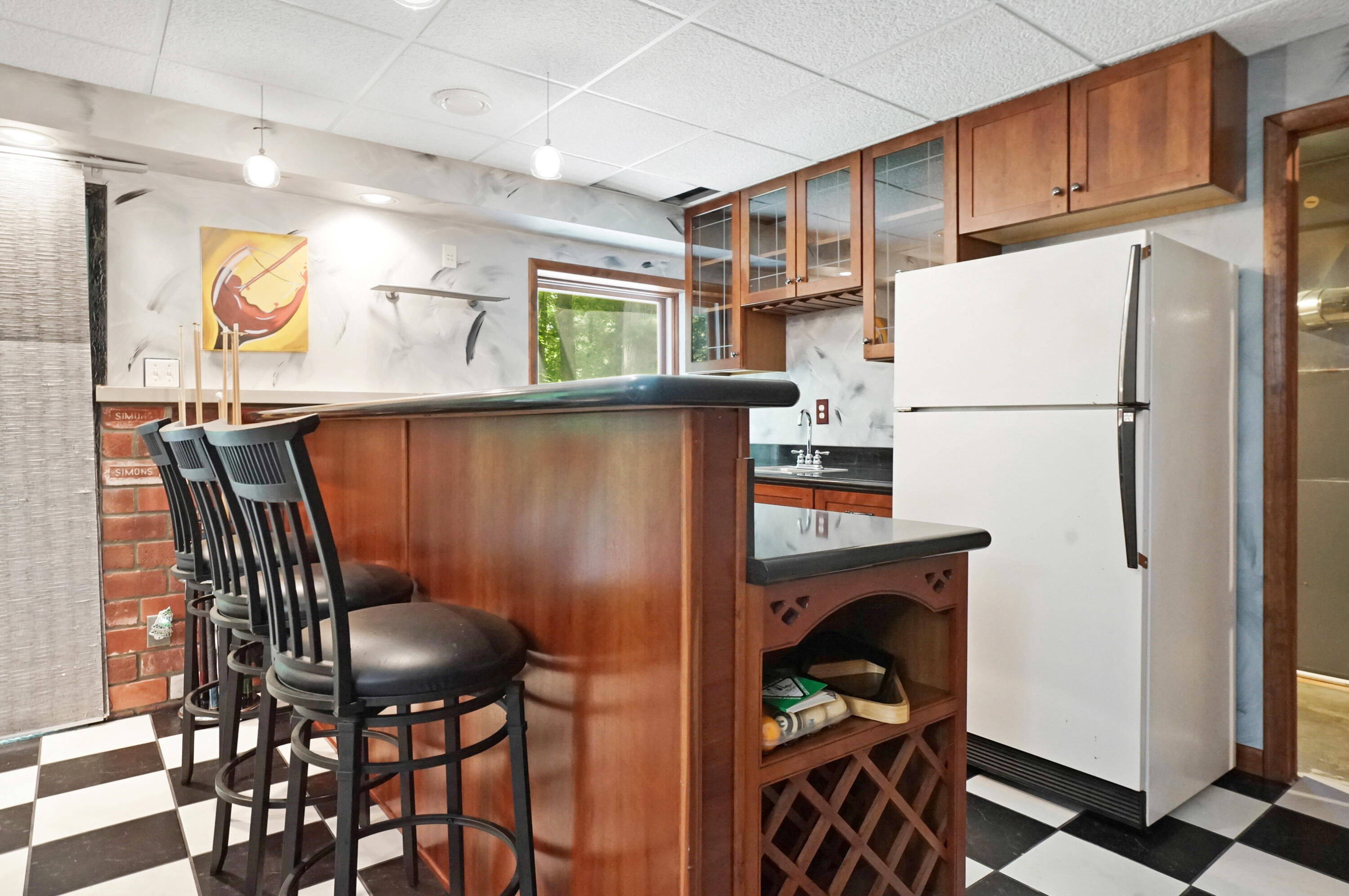 11176 Mcgregor Road Pinckney, MI 48169 - Photo 25 of 49 Wet Bar in Rec Room