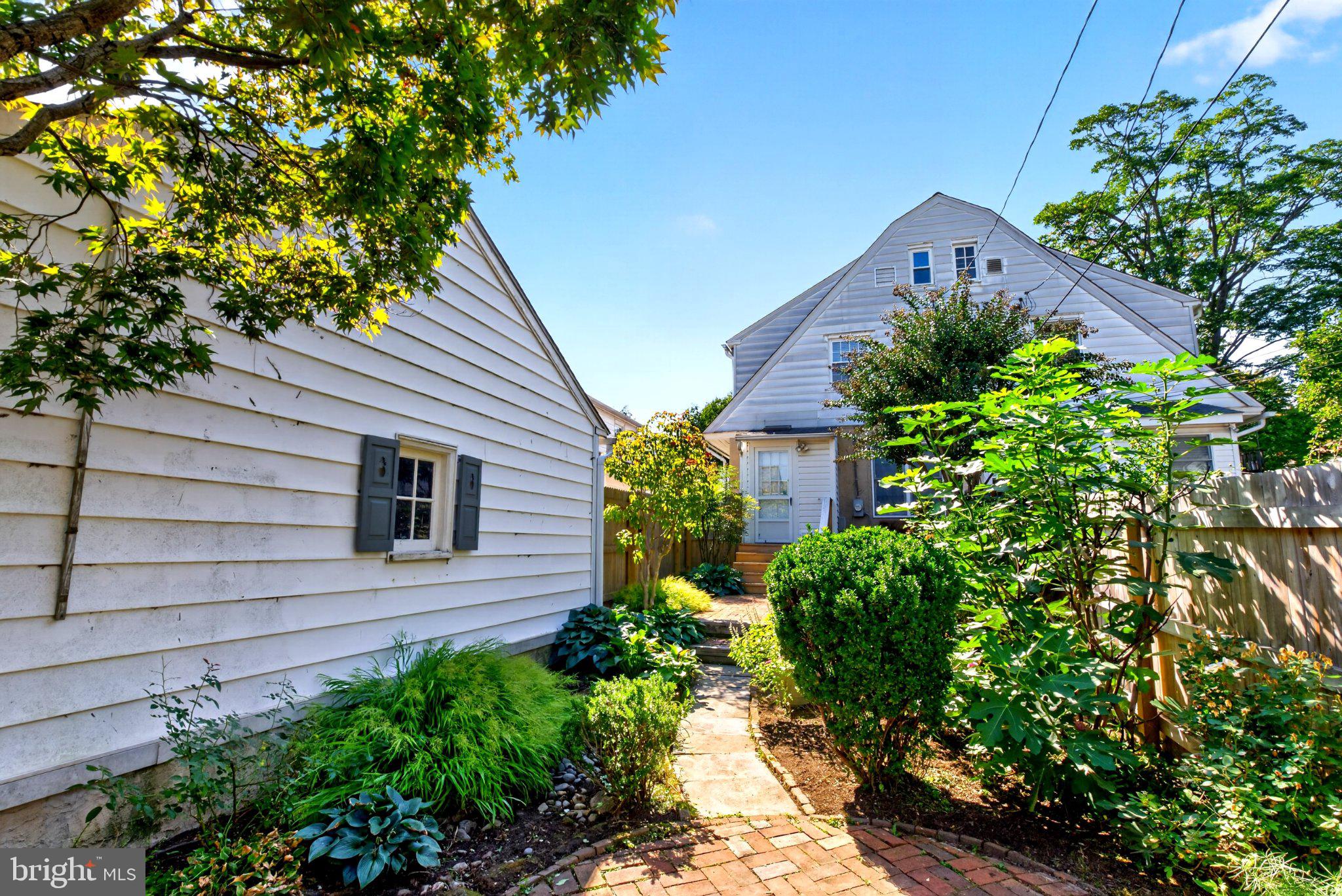 427 Tregaron Road Bala Cynwyd, PA 19004 - Photo 22 of 26 Gallery Image 22