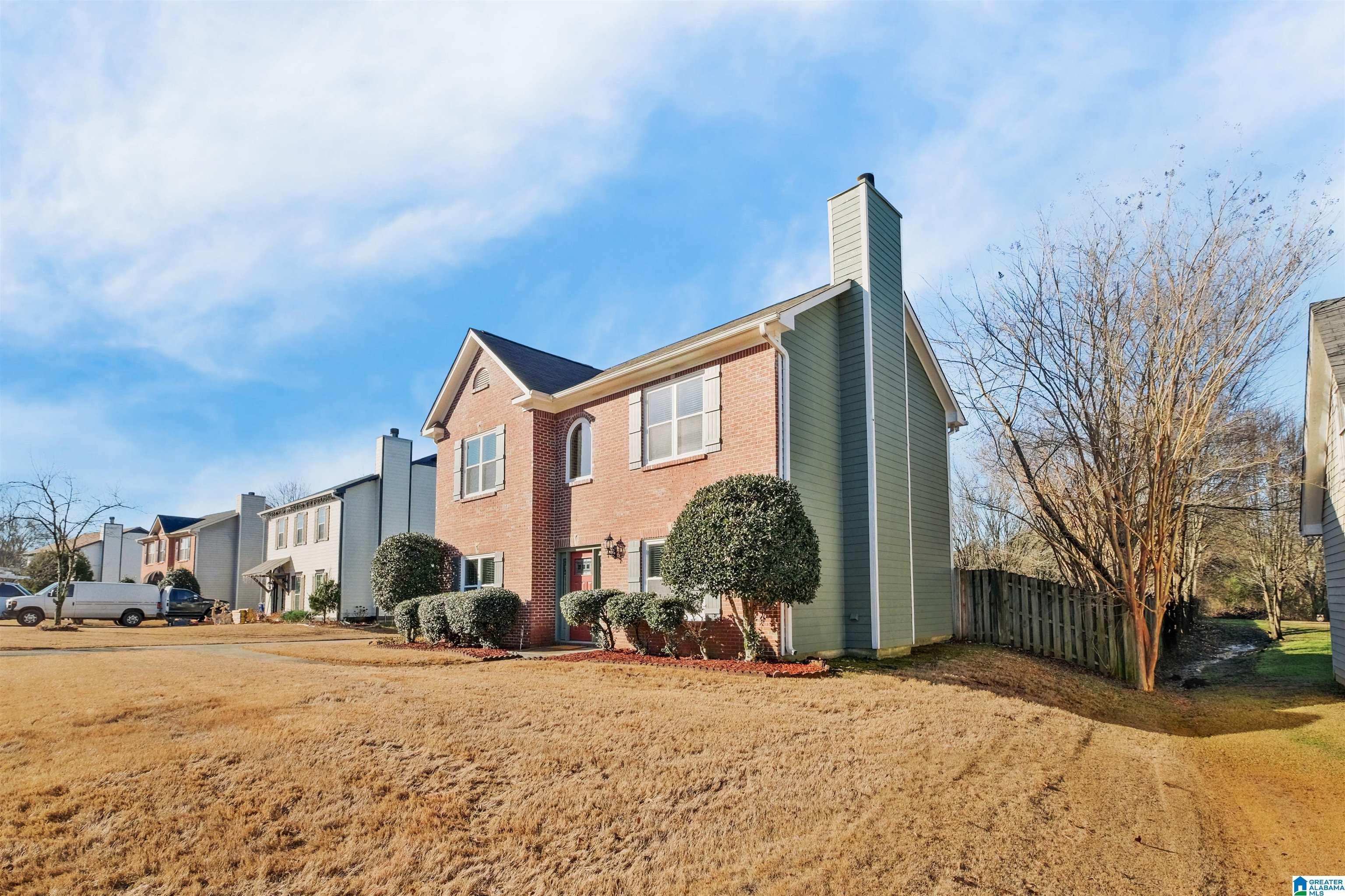 81 Winterhaven Drive Alabaster, AL 35007 - Photo 3 of 41