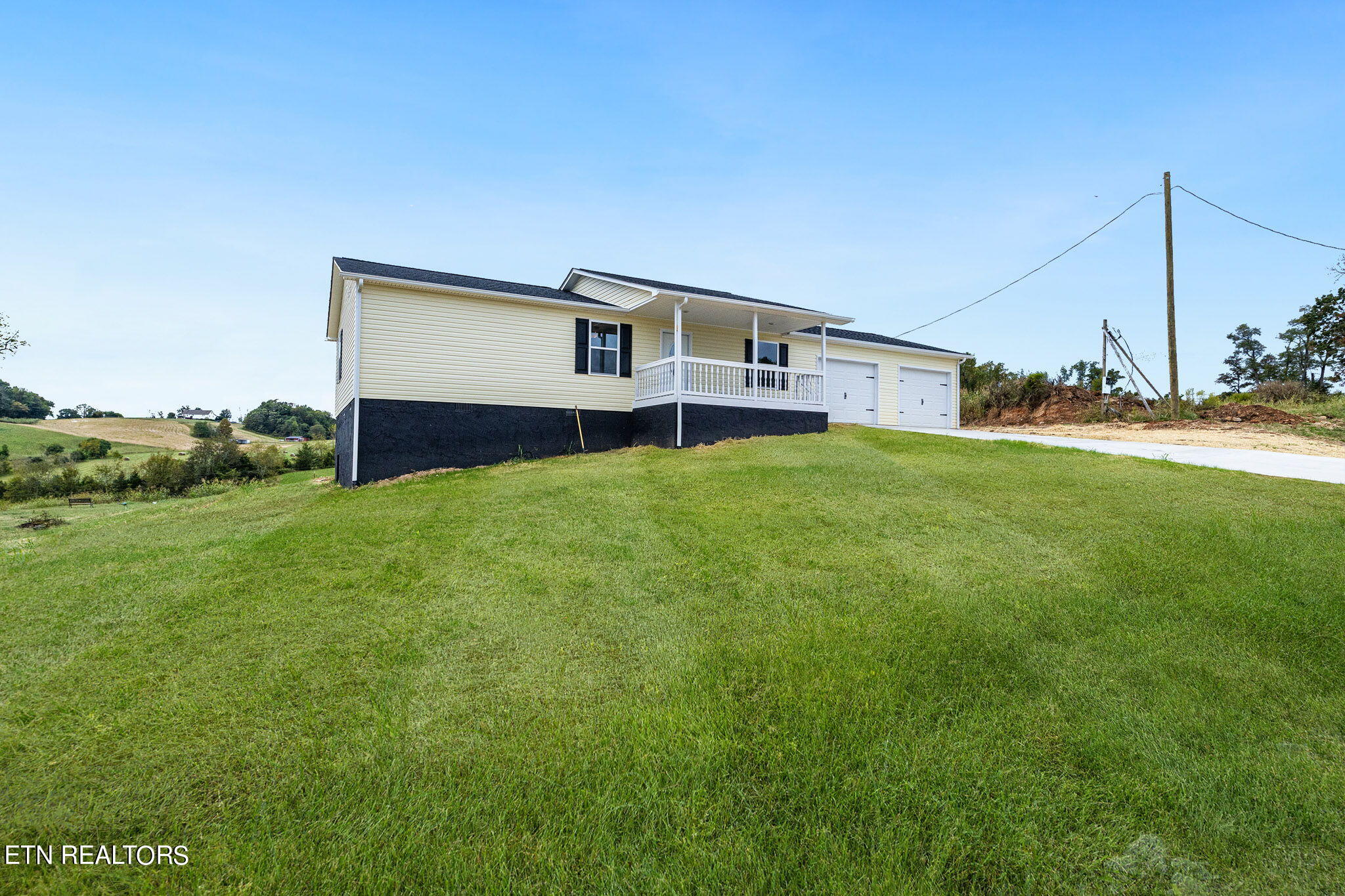 1202 Howell River Road Rutledge, TN 37861 - Photo 2 of 34 IMG_7892