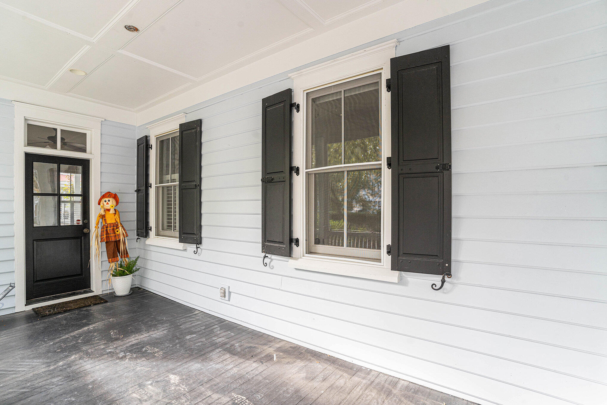 42 Isle Of Hope Road Mount Pleasant, SC 29464 - Photo 27 of 37 Charming Front Porch