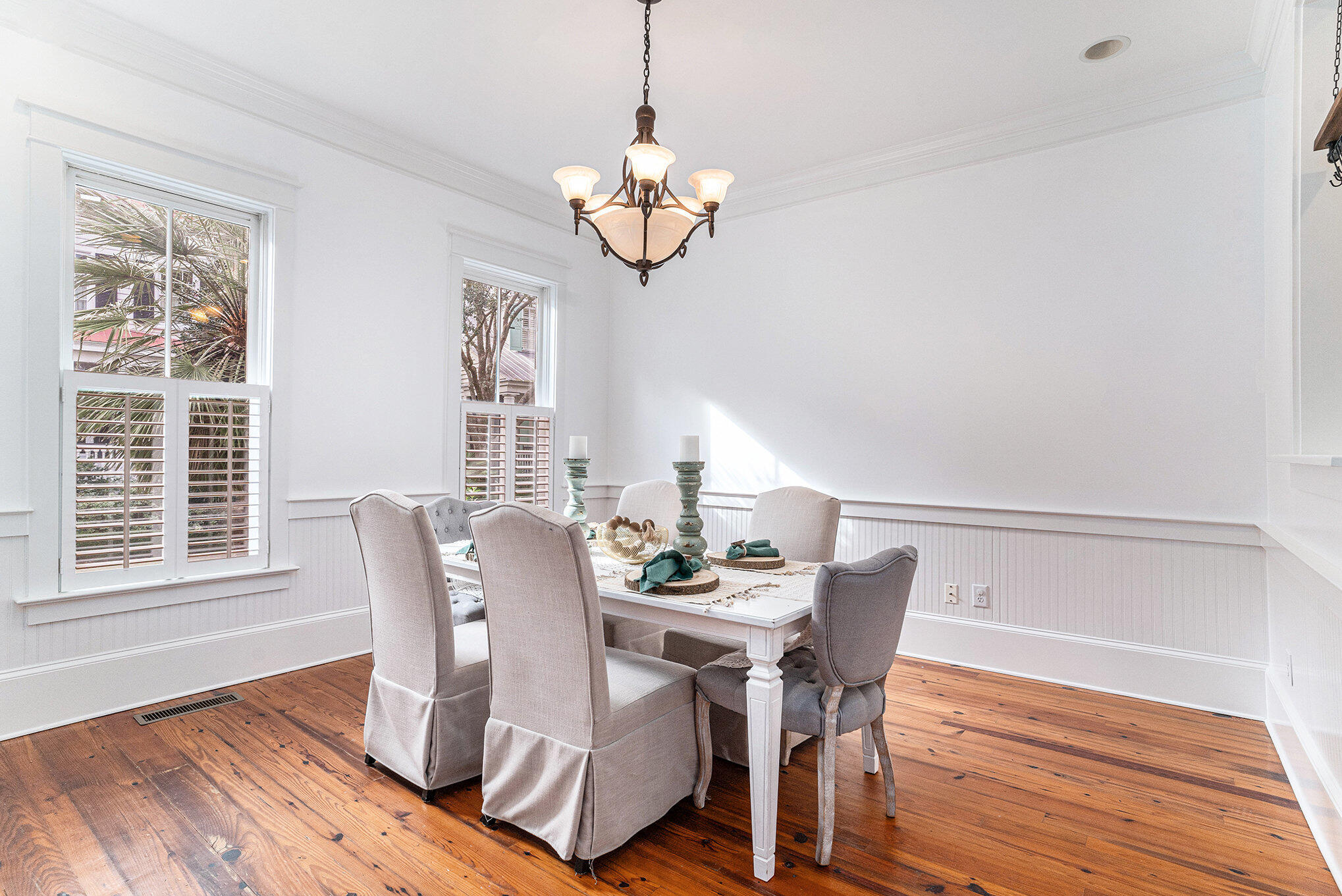 42 Isle Of Hope Road Mount Pleasant, SC 29464 - Photo 7 of 37 Formal Dining Room