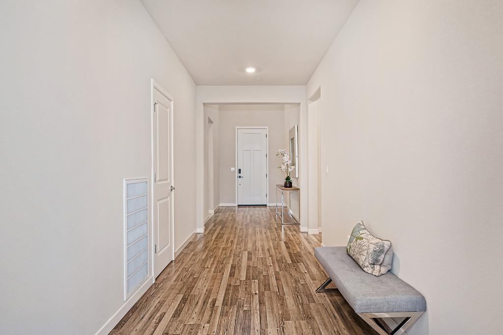 8229 Poppy Rdg Circle Elk Grove, CA 95757 - Photo 19 of 75