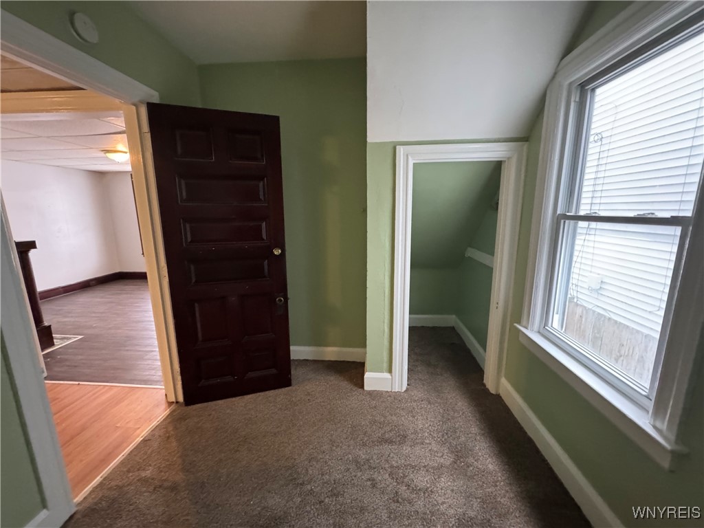 64 Barton Street Buffalo, NY 14213 - Photo 12 of 38