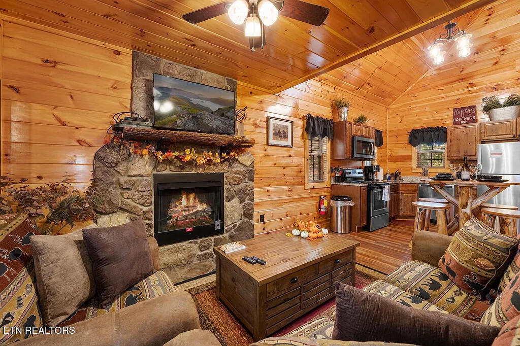 1930 Kinfolks Ridge Way Pigeon Forge, TN 37876 - Photo 9 of 24 9 - Fireplace