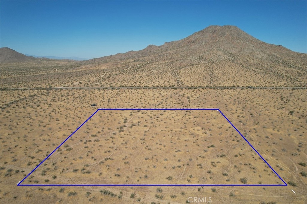 35 Gustine Street Apple Valley, CA 92307 - Photo 3 of 7 Dale Evans Pkwy to the top of photo - Looking at Bell Mountain.