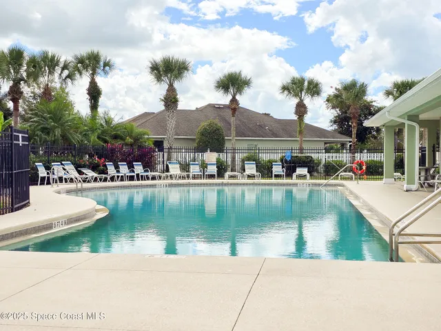 $359,900 | 100 Elena Drive, Sebastian, FL 32958