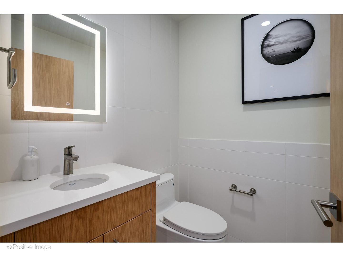 1307 North Sutton Place Chicago, IL 60610 - Photo 20 of 43