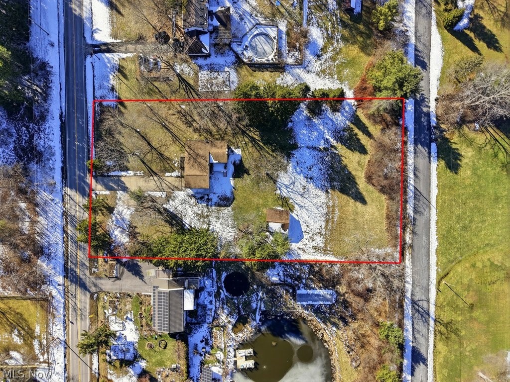 4699 West Bath Road Akron, OH 44333 - Photo 42 of 50 Aerial view of property and surrounding area with property boundaries highlighted