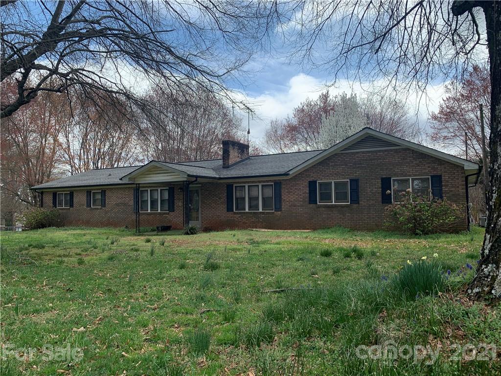 237 Ashbrook Road Statesville, NC 28677 - Photo 1 of 29 Gallery Image 1