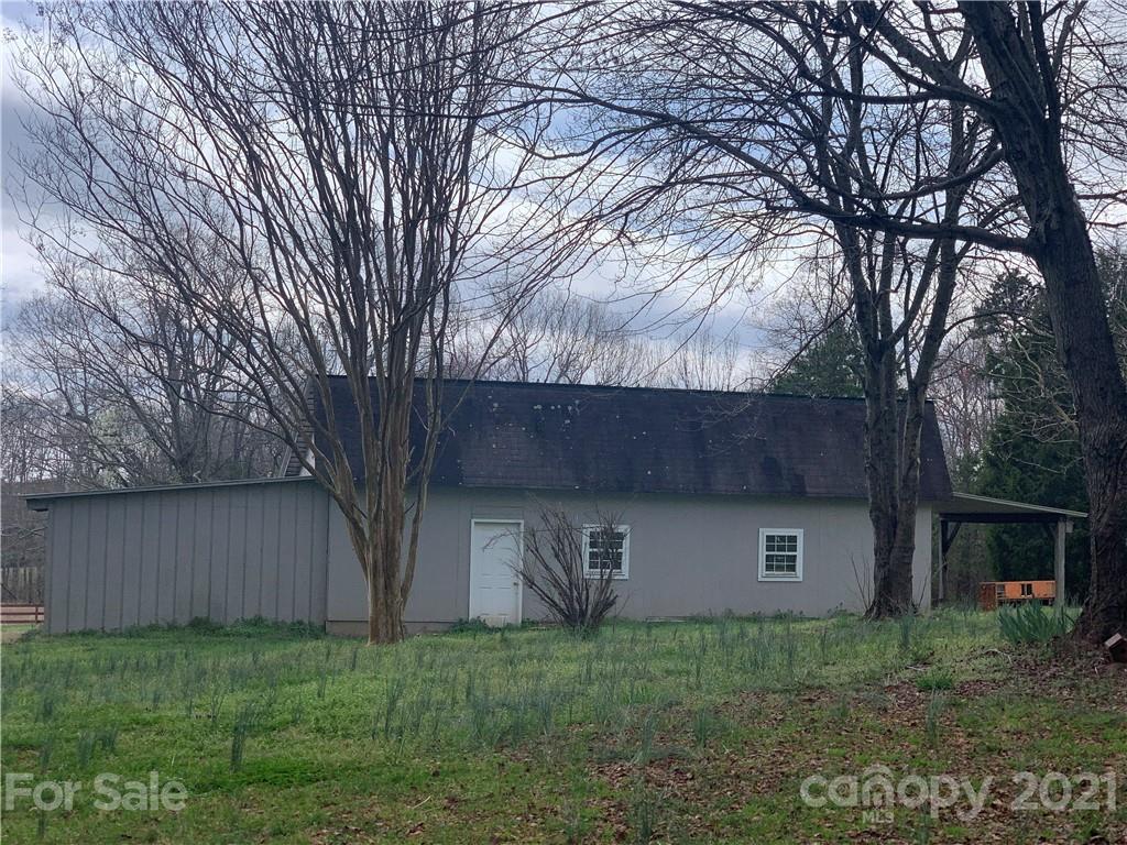 237 Ashbrook Road Statesville, NC 28677 - Photo 14 of 29 Gallery Image 14