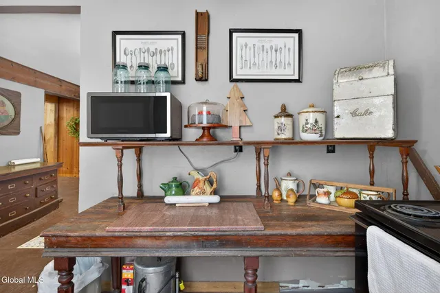 $239,999 | 315 Lake Avenue, Lake Luzerne, NY 12846