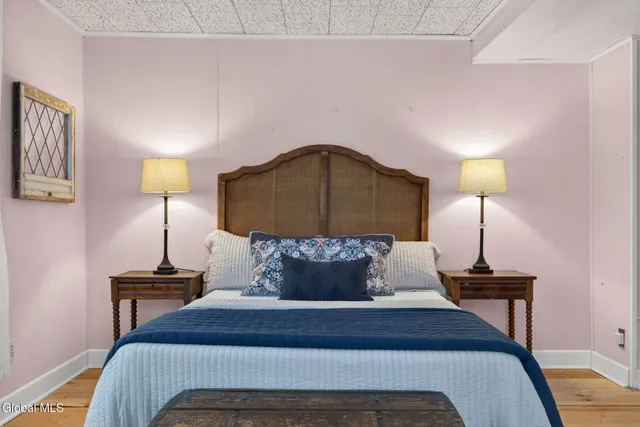 $239,999 | 315 Lake Avenue, Lake Luzerne, NY 12846