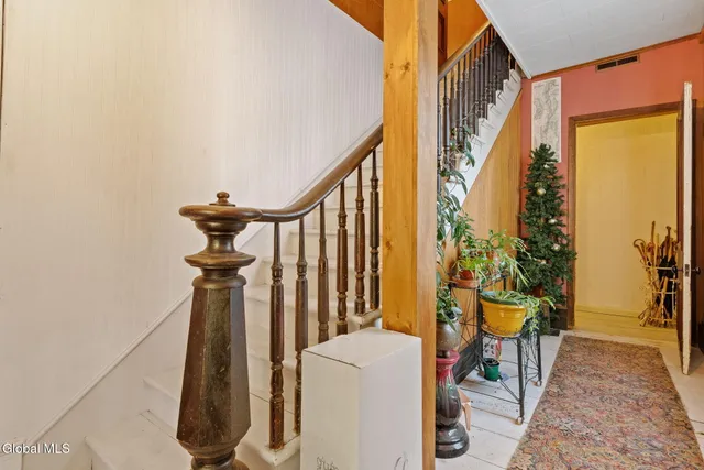 $239,999 | 315 Lake Avenue, Lake Luzerne, NY 12846