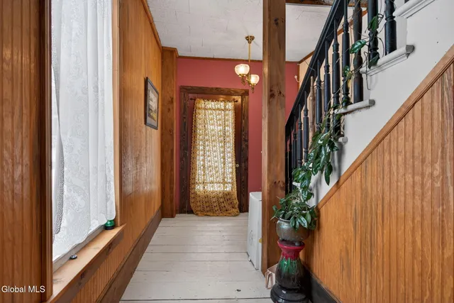 $239,999 | 315 Lake Avenue, Lake Luzerne, NY 12846