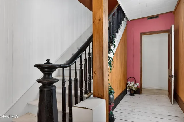 $239,999 | 315 Lake Avenue, Lake Luzerne, NY 12846