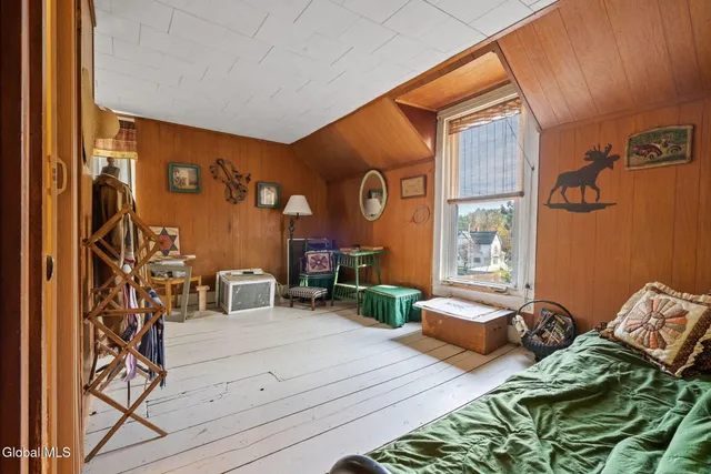 $239,999 | 315 Lake Avenue, Lake Luzerne, NY 12846