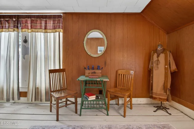 $239,999 | 315 Lake Avenue, Lake Luzerne, NY 12846