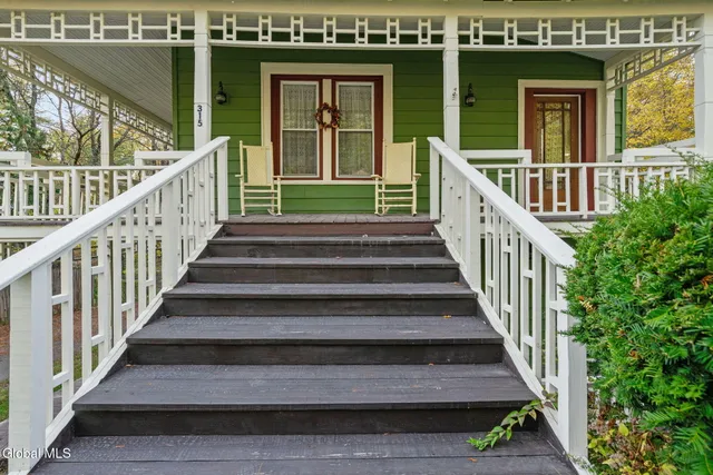 $239,999 | 315 Lake Avenue, Lake Luzerne, NY 12846