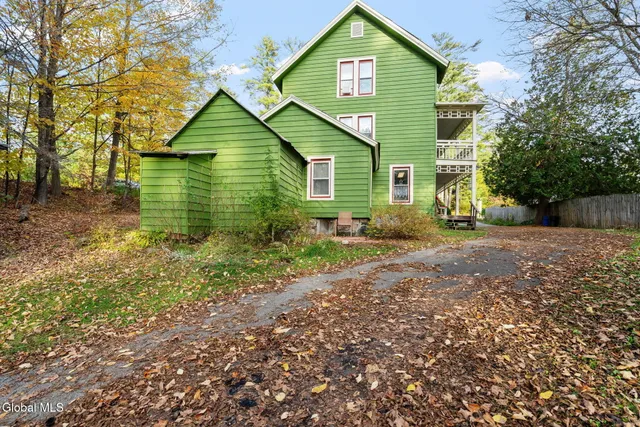 $239,999 | 315 Lake Avenue, Lake Luzerne, NY 12846