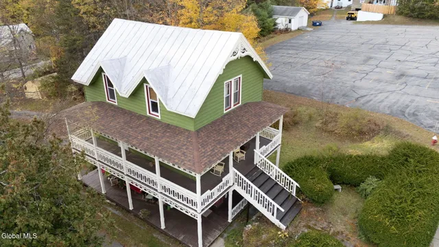 $239,999 | 315 Lake Avenue, Lake Luzerne, NY 12846