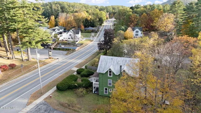 $239,999 | 315 Lake Avenue, Lake Luzerne, NY 12846