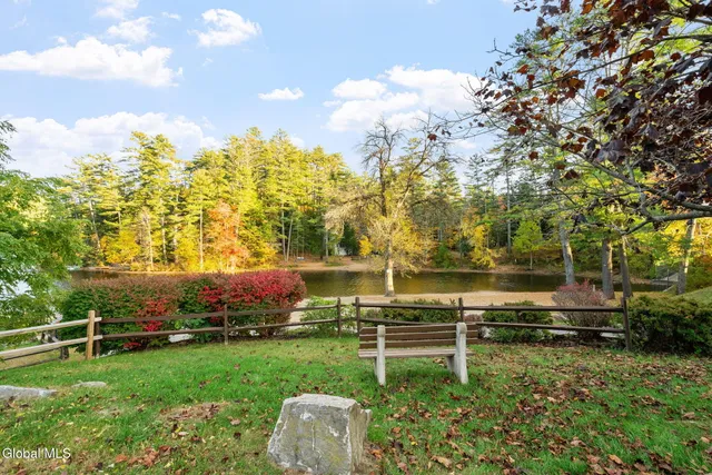 $239,999 | 315 Lake Avenue, Lake Luzerne, NY 12846