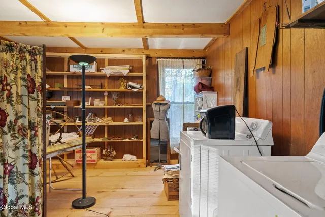 $239,999 | 315 Lake Avenue, Lake Luzerne, NY 12846